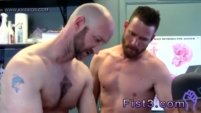 Toon fisting gay first time saline